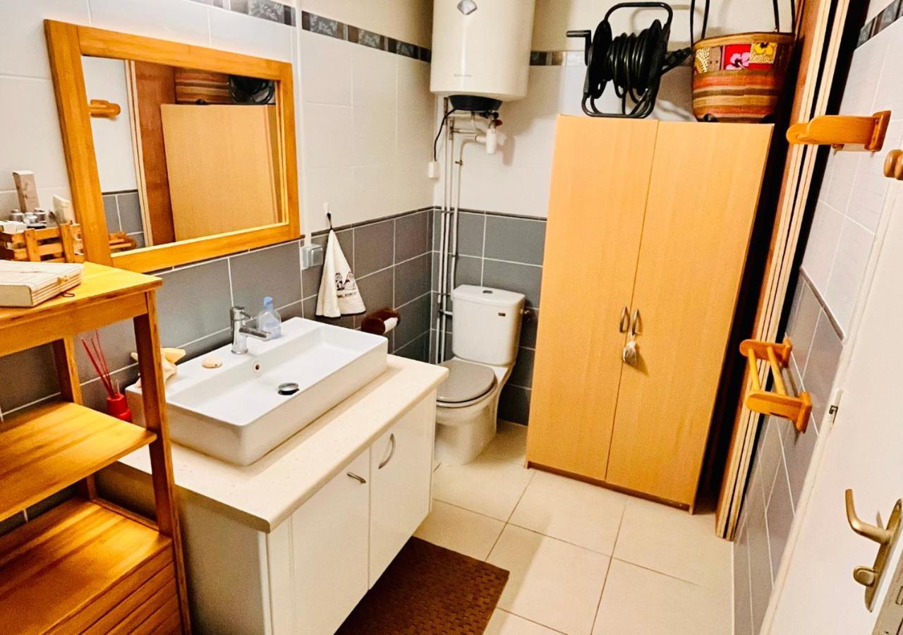 Studio Emeraude - Vue Mer - 6 Personnes เลอ มูเล่ ภายนอก รูปภาพ